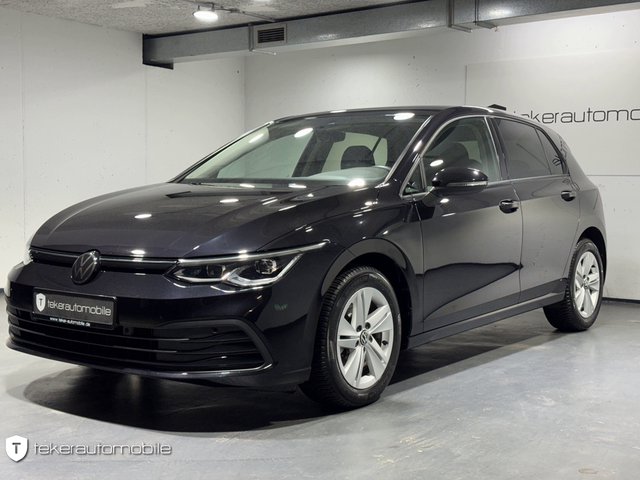 Volkswagen Golf VIII 1.5 TSI Life Navigation LED CarPlay Ambiente Gebrauchtwagen Kaufen | EZ 02/2023 | Preis 19.990 €
