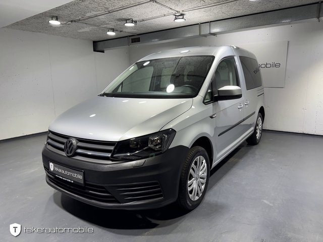 Volkswagen Caddy 2.0 TDI *Euro6*AHK* Trendline BMT Used vehicle for sale | First registration 07/2016 | Price 13.990 €