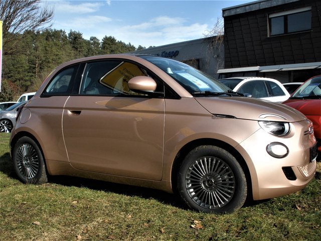 Foto №1 Fiat 500e Gebrauchtwagen Kaufen bei Autohaus Knapp