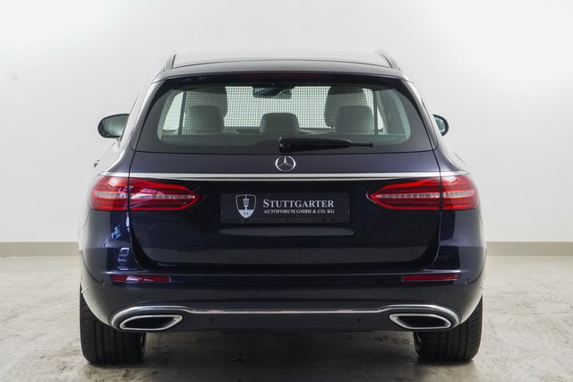 Mercedes-Benz E 450 4M Exclusive Distr Kamera Massage Burmeste - foto 5