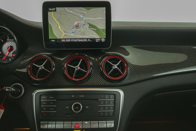 Mercedes-Benz CLA 45 AMG Shooting Brake Perf-Abgas Perf-Sitze - photo 10