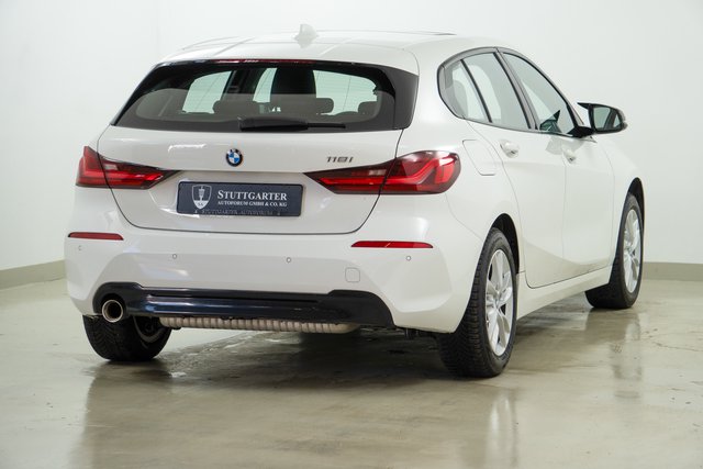 BMW 118 i Sport Line Pano Navi LED - foto 6