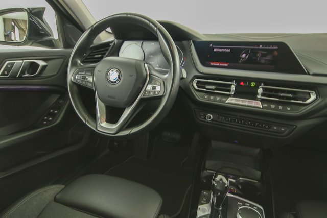 BMW 118 i Sport Line Pano Navi LED - foto 9
