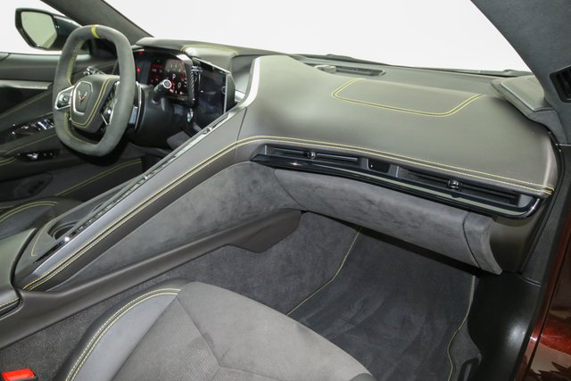 Corvette Cabrio Z51 3LT Carbon 70 Years 360K - bilder 8