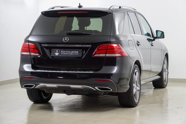 Mercedes-Benz GLE 350 d 4Matic AMG Line Luft Pano Leder 360K - bilder 6