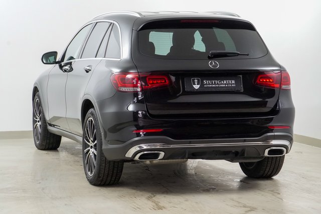Mercedes-Benz GLC 400 d 4Matic AMG Line 360K AHK Keyless-Go - bilder 4