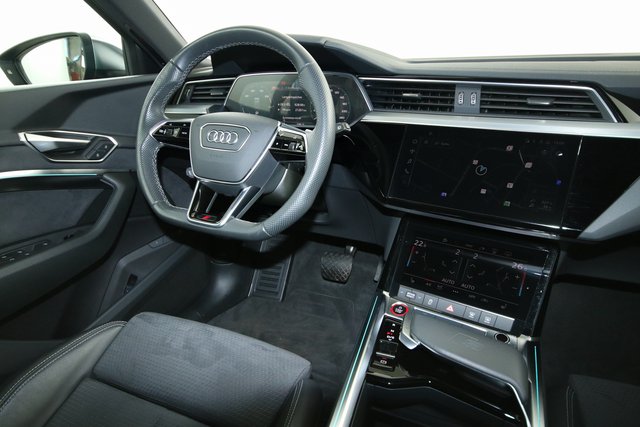 Audi e-tron S quattro Headup Kamera LED Memory 22 Zol - bilder 9