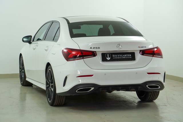 Mercedes-Benz A 250 4Matic Limo Navi Pano AMG Line Kamera - photo 4