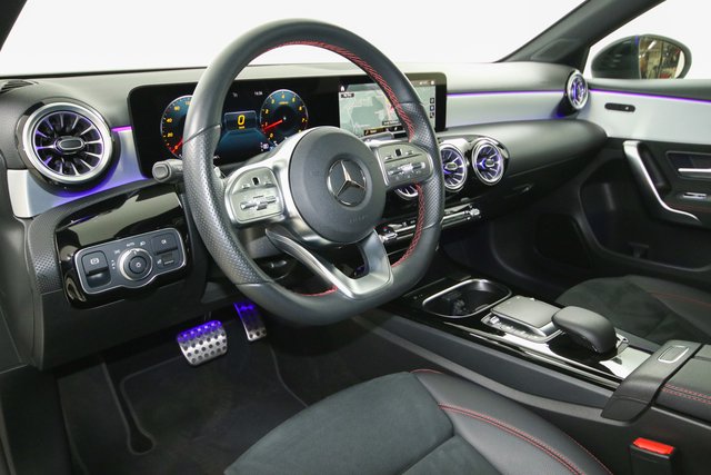 Mercedes-Benz A 250 4Matic Limo Navi Pano AMG Line Kamera - photo 7