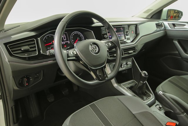 Volkswagen Polo VI Highline Sitzheizung PDC Klima - photo 7