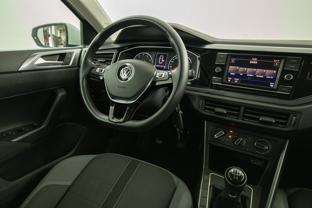 Volkswagen Polo VI Highline Sitzheizung PDC Klima - photo 9