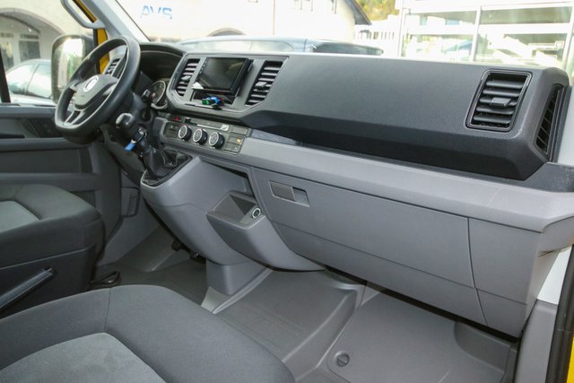 Volkswagen Crafter Kasten  35 mittellang FWD - foto 8