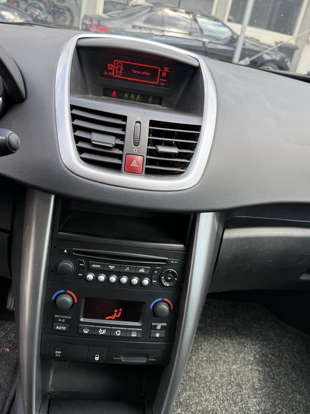 Peugeot 207 Sport - foto 9