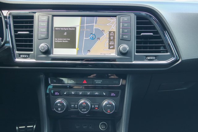 CUPRA Ateca 4Drive ACC 360 Kamera Navi AHK - foto 10