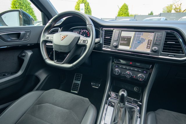 CUPRA Ateca 4Drive ACC 360 Kamera Navi AHK - foto 9