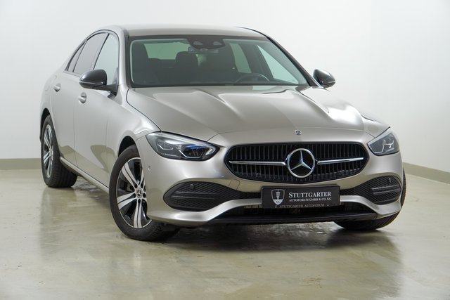 Mercedes-Benz C 300 4Matic 9G Distronic Kamera Burmester Memor - bilder 1