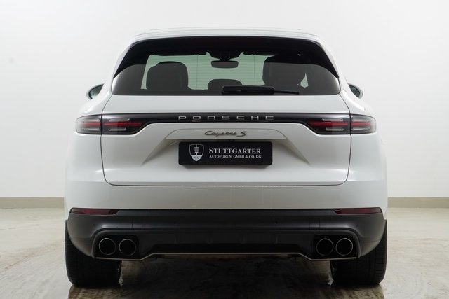 Porsche Cayenne S BOSE Chrono 360K Pano Leder Matrix ACC - bilder 5