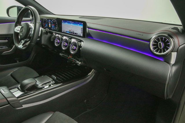 Mercedes-Benz CLA 200 Shooting Brake AMG Line Kamera Night 19 - photo 8