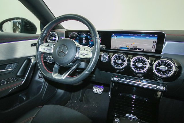 Mercedes-Benz CLA 200 Shooting Brake AMG Line Kamera Night 19 - photo 9