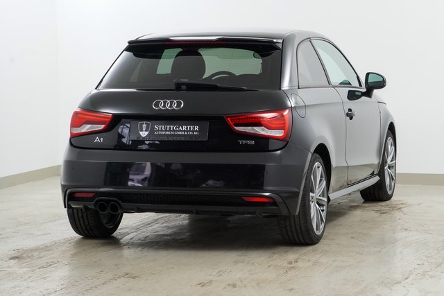 Audi A1 sport S Line S-tronic Navi PDC Tempo LED - foto 6