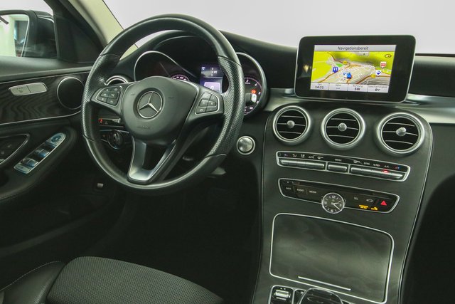 Mercedes-Benz C 250 BlueTec / d 4Matic Navi Kamera LED - foto 9