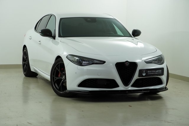 Alfa Romeo Giulia Super Navi Bi Xenon 19 Zoll - bilder 1