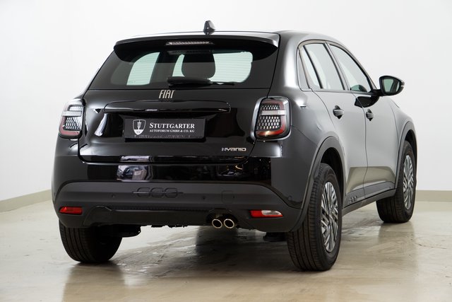 Fiat 600 Hybrid 125-Jahre-Edition ACC - bilder 6