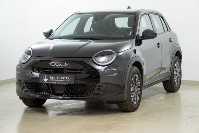 Fiat 600 Hybrid 125-Jahre-Edition ACC - bilder 3