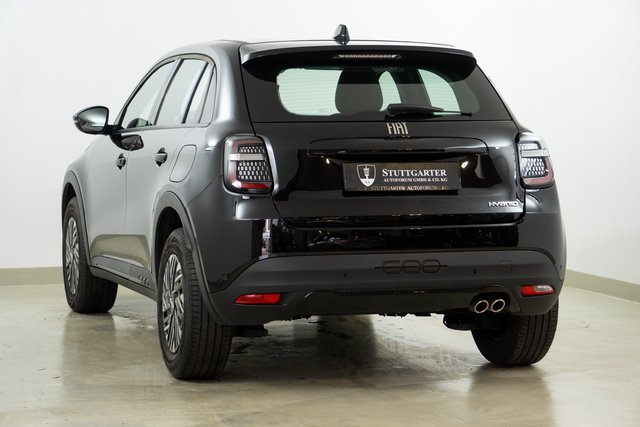 Fiat 600 Hybrid 125-Jahre-Edition ACC - bilder 4