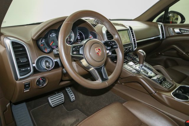 Porsche Cayenne S Pano BOSE Kamera Chrono Soft Close - bilder 7