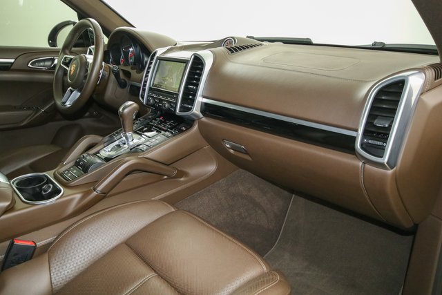 Porsche Cayenne S Pano BOSE Kamera Chrono Soft Close - bilder 8