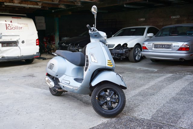 Vespa GTS 125 - foto 1