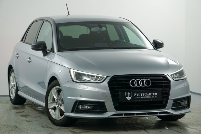 Audi A1 Sportback sport S Line LED Xenon Navi PDC - foto 1