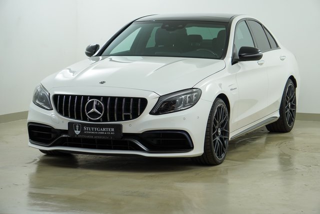 Mercedes-Benz C 63 AMG Perf-Abgas Pano Carbon Burmester Distr - photo 3