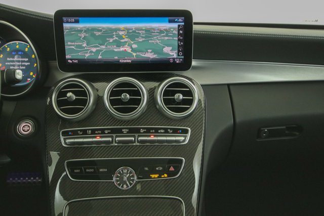 Mercedes-Benz C 63 AMG Perf-Abgas Pano Carbon Burmester Distr - photo 8