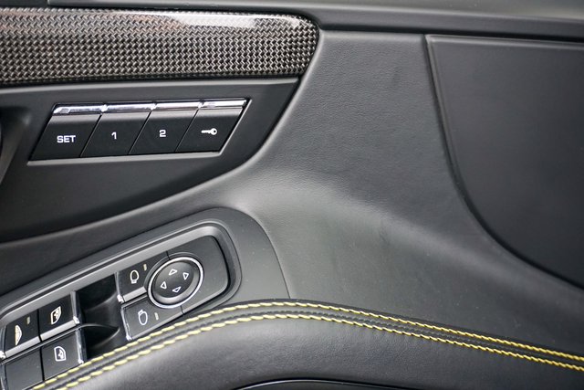 Porsche 911 Turbo S Cabriolet Keramik Chrono TechArt - photo 10