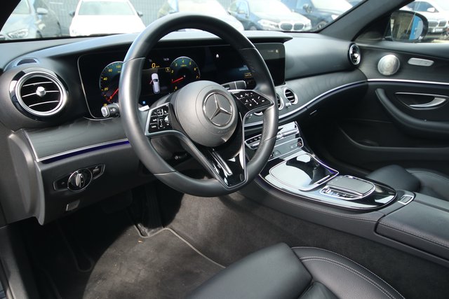 Mercedes-Benz E 450 4Matic T Pano Leder Kamera Luftfederung - photo 7