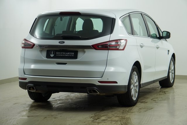 Ford S-MAX Titanium Kamera 7 Sitze - bilder 6