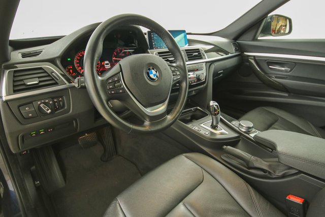 BMW 320 i xDrive Luxury Line ACC Navi Leder Kamera - bilder 7