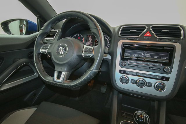Volkswagen Scirocco 1.4 TSI BMT 90 kW Life PDC Schiebedach - bilder 9