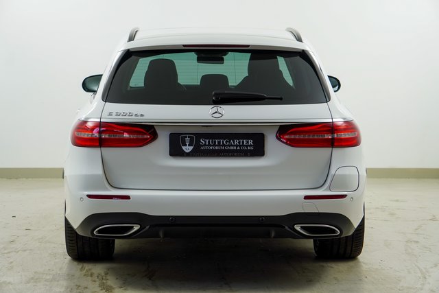 Mercedes-Benz E 300 de Distronic Pano 360k AMG Line Night - bilder 5