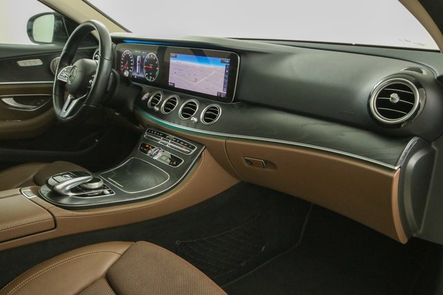 Mercedes-Benz E 300 de Distronic Pano 360k AMG Line Night - bilder 8