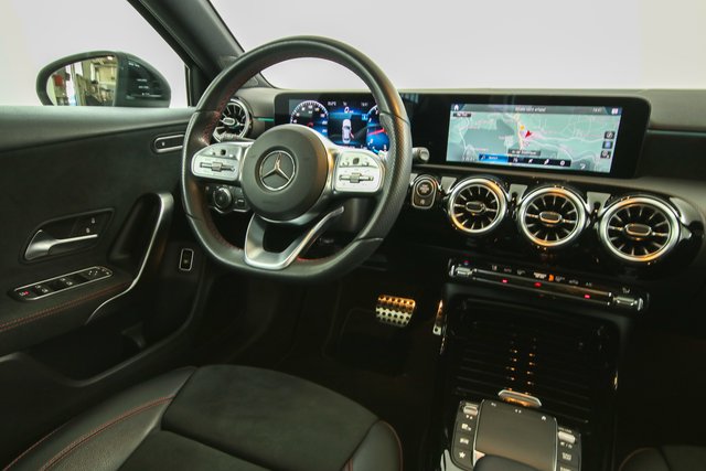 Mercedes-Benz A 35 AMG 4Matic Limousine Pano Navi - foto 9