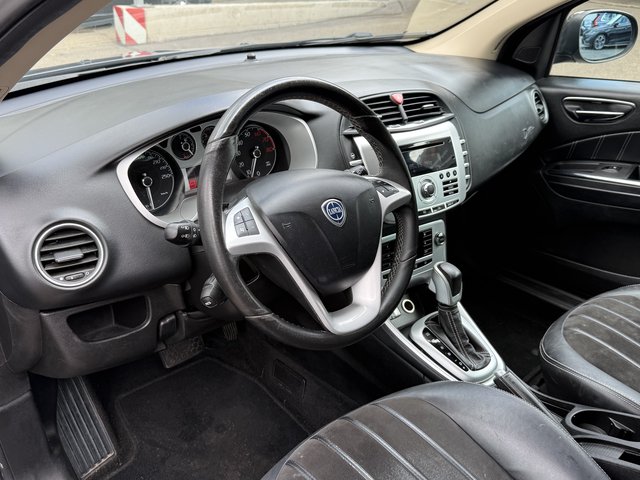 Lancia Delta Oro Automatik - foto 8