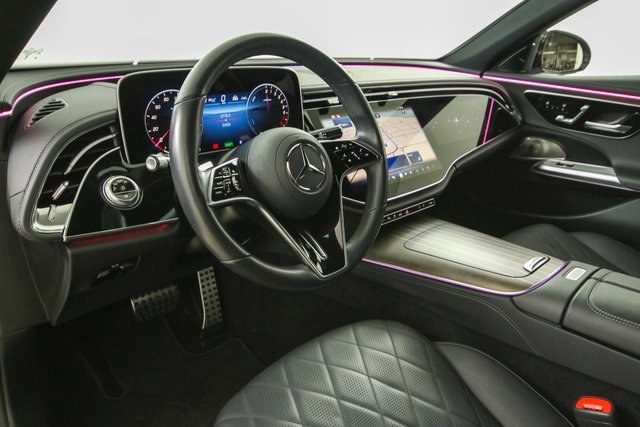 Mercedes-Benz E 400 e 4M Exclusive Premium Plus 360K Pano Voll - bilder 7