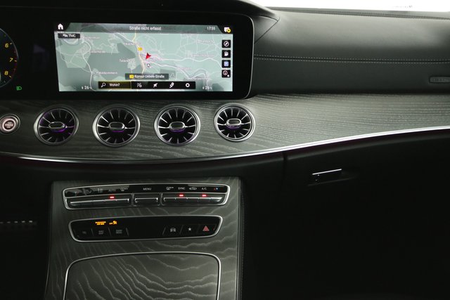 Mercedes-Benz CLS 450 4M AMG Line Distronic 360K Night Massage - photo 10