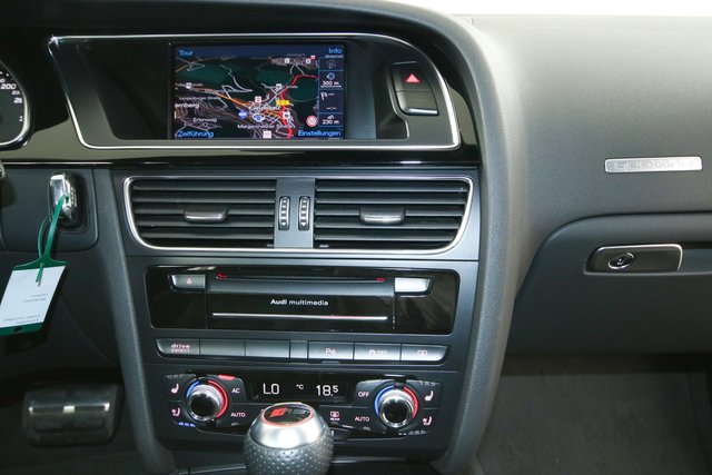 Audi RS 5 4.2 FSI qua Pano Leder Sitzbelüf B&O - photo 10