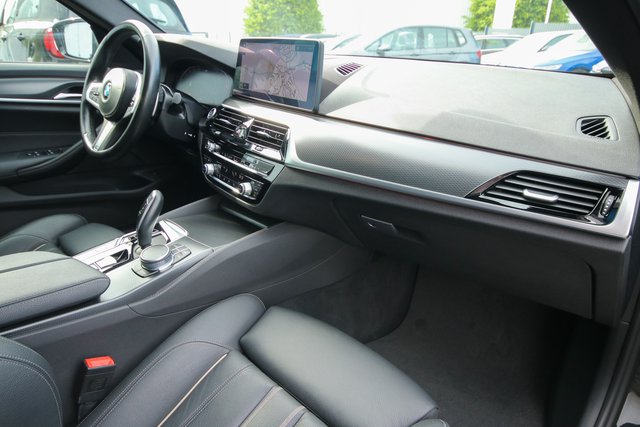 BMW 520 d M Sport Leder Navi 360 Kamera Pano - foto 8