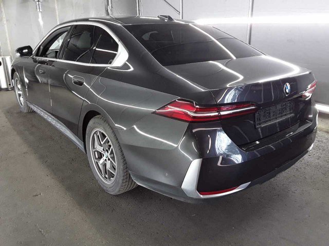 BMW 520 i Limo Navi Leder ACC Kamera - foto 3