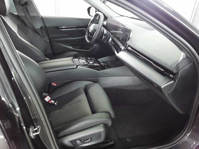 BMW 520 i Limo Navi Leder ACC Kamera - foto 5